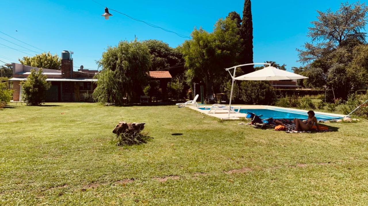 Altos De Empalme Bed & Breakfast Лобос Екстериор снимка